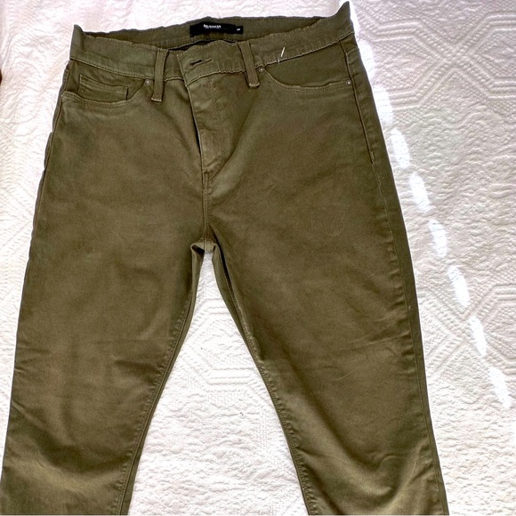Hudson olive green Nico super Skynny jeans size 32. Straight leg, modern - Picture 1 of 4